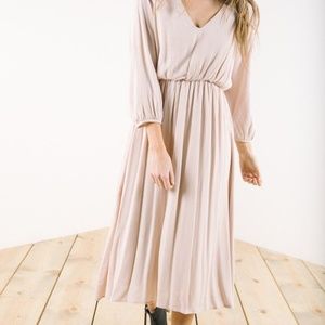 Brand new! Midi length off-white dress
